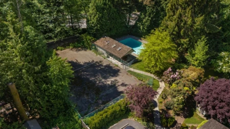 Community Amenities Photo (Clubhouse) of 396 Mathers Avenue, West Vancouver, BC