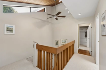 Mudroom Photo of 396 Mathers Avenue, West Vancouver, BC
