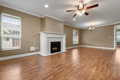 Breakfast Nook Photo of 3319 Firhill Drive, Abbotsford, BC