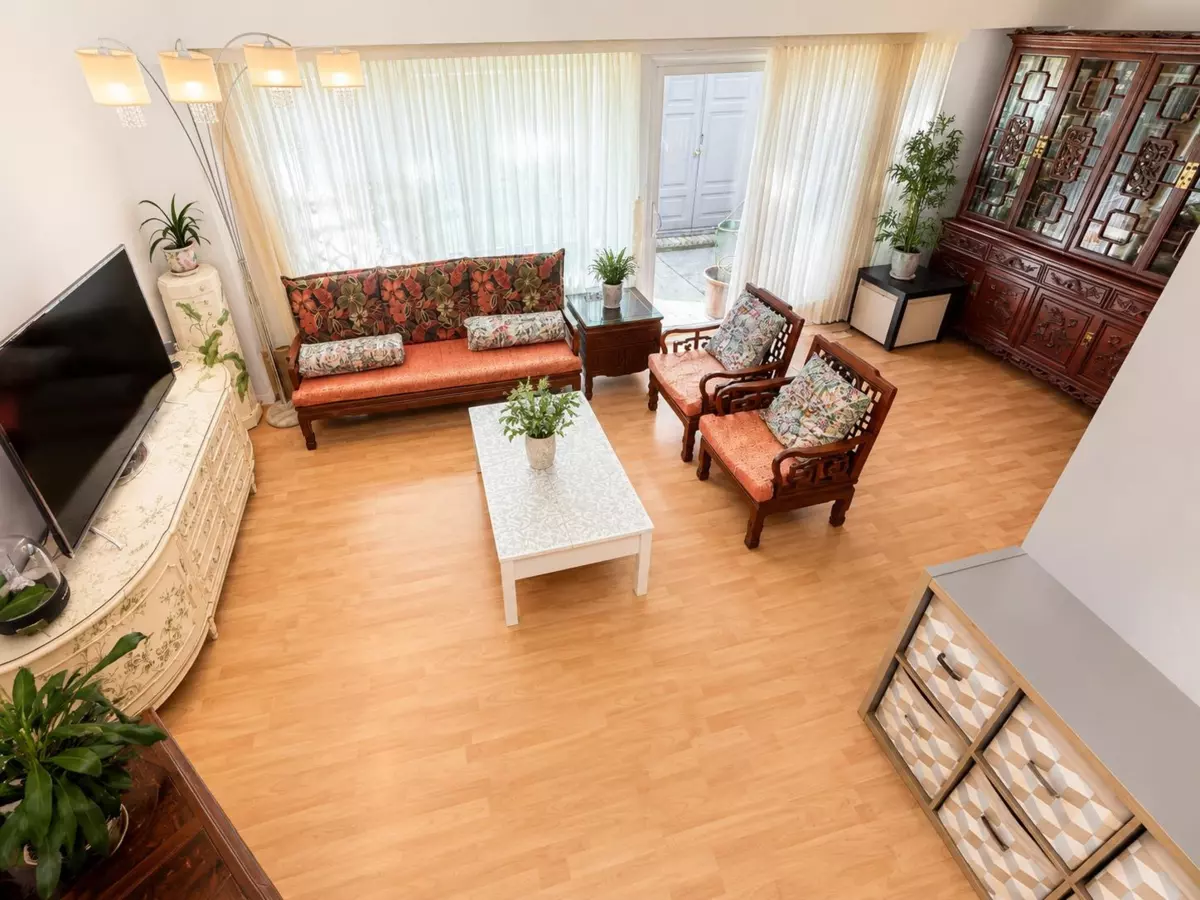 Living Room Photo of 27 10011 Swinton Crescent, Richmond, BC