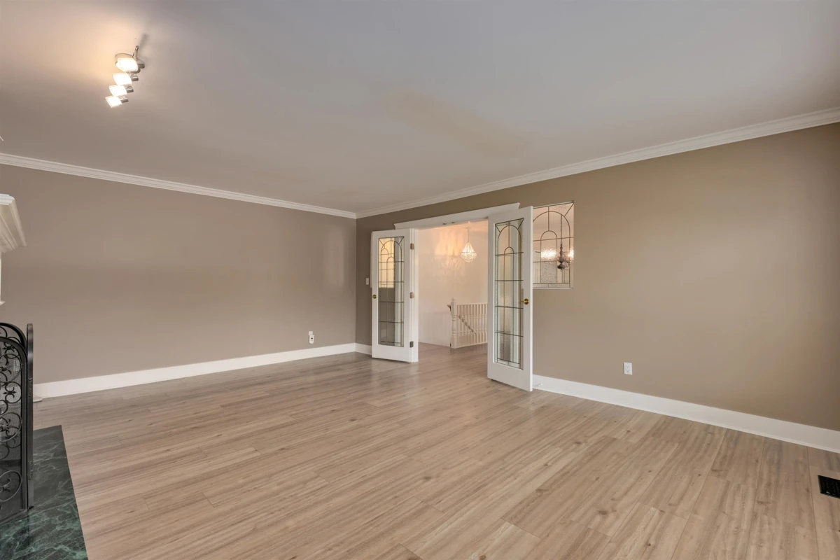 Family Room Photo of 6488 Sunshine Place, Delta, BC