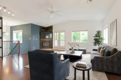 34028 Walnut Avenue, Abbotsford, BC, Abbotsford — Single Family Residence for sale
