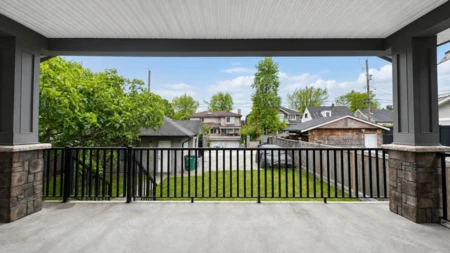 Loft / Bonus Room Photo of 3894 Oxford Street, Burnaby, BC