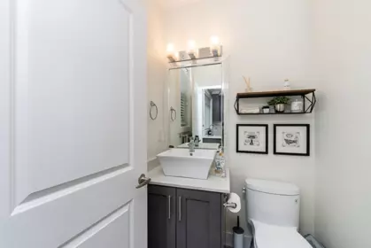 Primary Bathroom Photo of 7 6055 138 Street, Surrey, BC