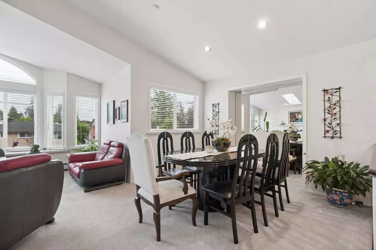 Family Room Photo of 3451 Liverpool Street, Port Coquitlam, BC