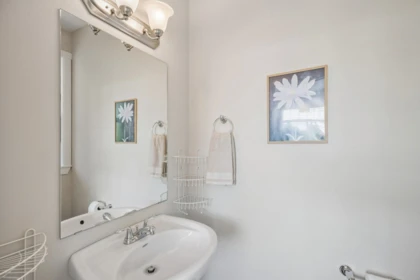 Office / Den Photo of 1 8277 161 Street, Surrey, BC