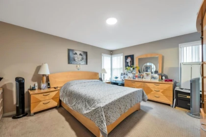 Basement Recreation Room Photo of 16011 110 Avenue, Surrey, BC