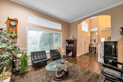Kitchen Photo of 16011 110 Avenue, Surrey, BC
