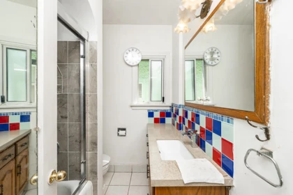 Primary Bathroom Photo of 3553 Inverness Street, Vancouver, BC