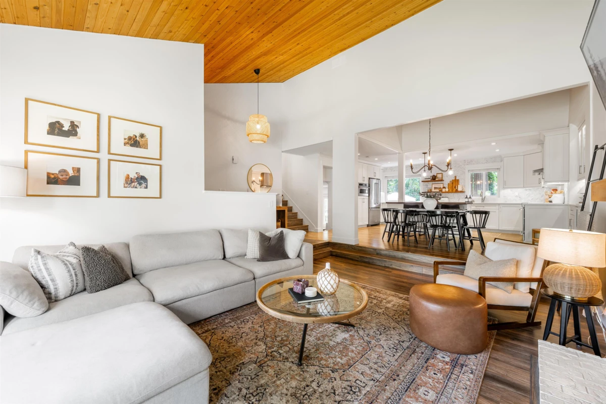 Family Room Photo of 4547 196a Street, Langley, BC