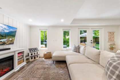 Basement Recreation Room Photo of 4547 196a Street, Langley, BC
