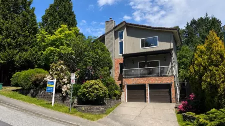 Community Amenities Photo (Clubhouse) of 1277 Charter Hill Drive, Coquitlam, BC