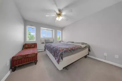 Bedroom 3 Photo of 17460 64a Avenue, Surrey, BC