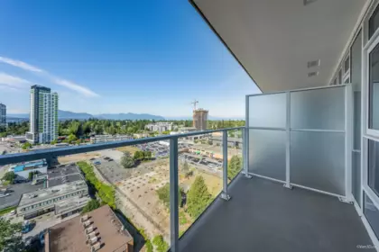 Staircase Photo of 1710 13738 Central Avenue, Surrey, BC