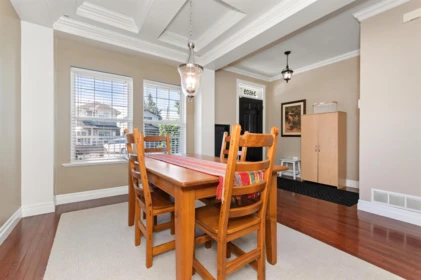 Breakfast Nook Photo of 34609 7 Avenue, Abbotsford, BC