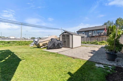 Garden / Landscaping Photo of 34609 7 Avenue, Abbotsford, BC