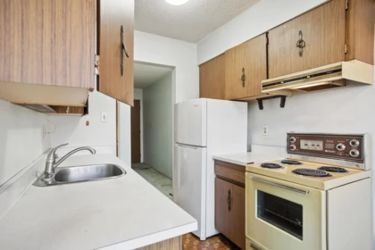Breakfast Nook Photo of 213 1950 W 8th Avenue, Vancouver, BC