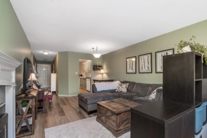 Guest Bathroom Photo of 311 9018 208 Street, Langley, BC