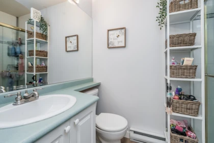 Office / Den Photo of 311 9018 208 Street, Langley, BC