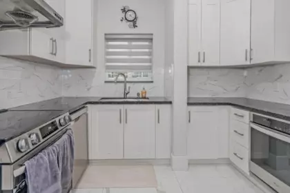 Guest Bathroom Photo of 2488 Latimer Avenue, Coquitlam, BC