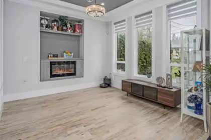 Kitchen Island Photo of 2488 Latimer Avenue, Coquitlam, BC