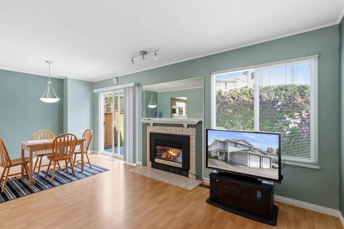 Family Room Photo of 119 11255 Harrison Street, Maple Ridge, BC