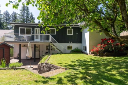 Hot Tub / Spa Photo of 646 E Windsor Road, North Vancouver, BC