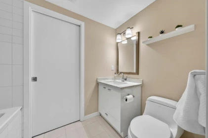 Mudroom Photo of 2701 2982 Burlington Drive, Coquitlam, BC