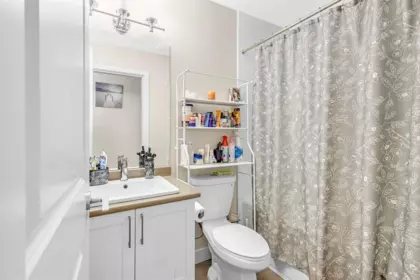 Laundry Room Photo of 413 14358 60 Avenue, Surrey, BC