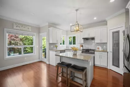 Breakfast Nook Photo of 19375 73 Avenue, Surrey, BC