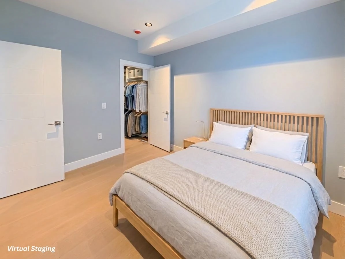 Family Room Photo of 4 2557 W King Edward Avenue, Vancouver, BC