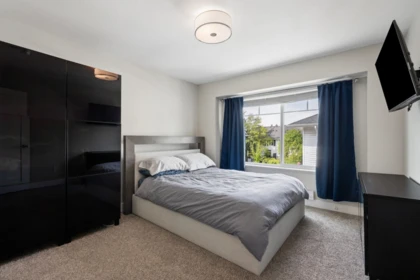 Bedroom 4 Photo of 16 2528 156 Street, Surrey, BC