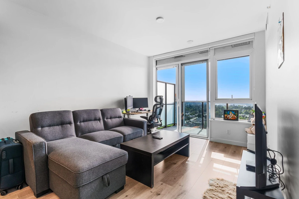 Living Room Photo of 3012 10448 University Drive, Surrey, BC