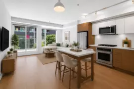 304 384 E 1st Avenue, Vancouver, BC