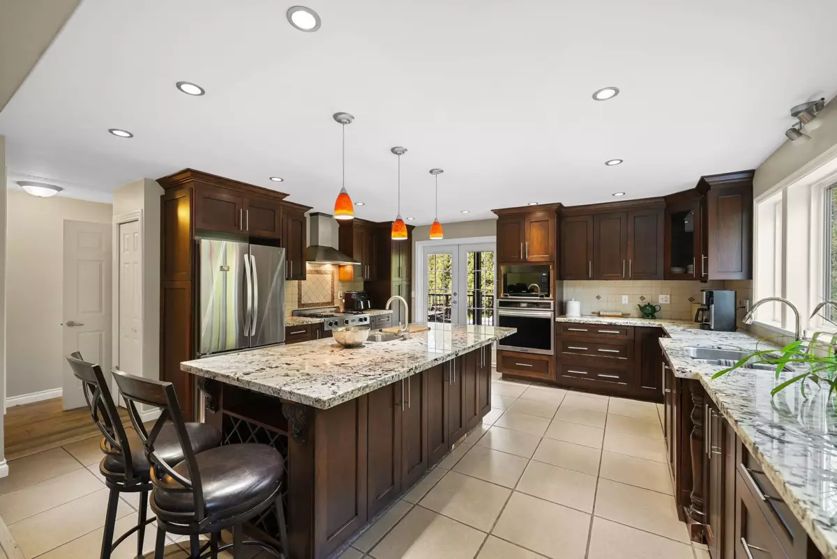 Dining Area Photo of 27924 112 Street, Maple Ridge, BC