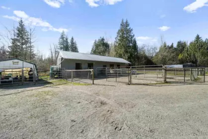 Swimming Pool Photo of 27924 112 Street, Maple Ridge, BC