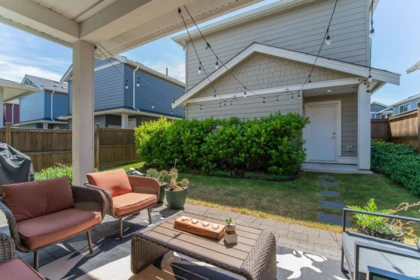 Garden / Landscaping Photo of 4702 Hazelnut Way, Delta, BC