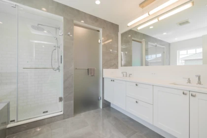 Hallway Photo of 4702 Hazelnut Way, Delta, BC
