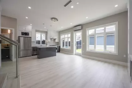 2 5808 Lanark Street, Vancouver, BC, Vancouver — Half Duplex for sale