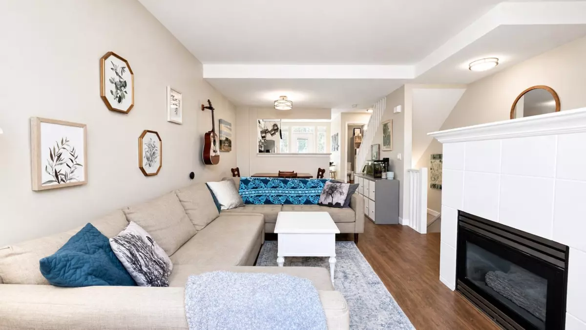 Living Room Photo of #11 4787 57 Street, Delta, BC
