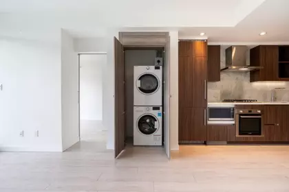 Walk-In Closet Photo of 1110 4730 Lougheed Highway, Burnaby, BC