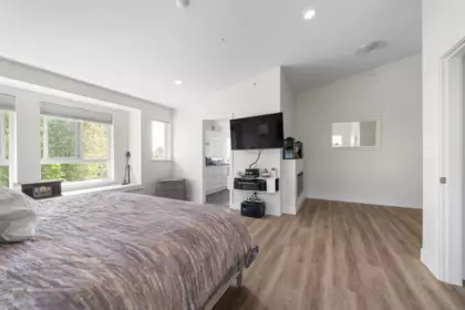 Bedroom 3 Photo of 10433 248 Street, Maple Ridge, BC