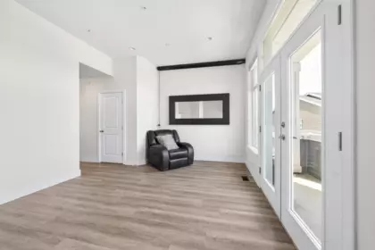 Walk-In Closet Photo of 10433 248 Street, Maple Ridge, BC