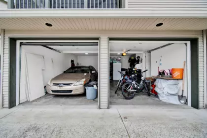 Hot Tub / Spa Photo of 35114 Laburnum Avenue, Abbotsford, BC