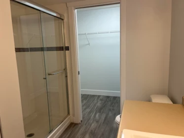 Guest Bathroom Photo of 101 45567 Yale Road, Chilliwack, BC