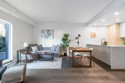 Breakfast Nook Photo of 103 477 W 59th Avenue, Vancouver, BC