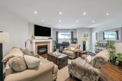 21 8855 212 Street, Langley, BC, Langley — Townhouse for sale