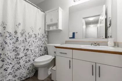 Powder Room Photo of 27 45286 Watson Road, Chilliwack, BC