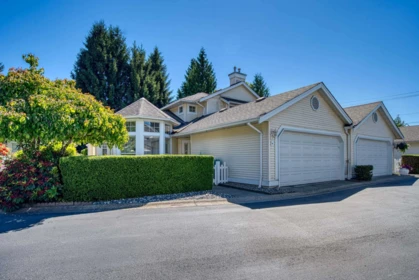 34 9208 208 Street, Langley, BC, Langley — Townhouse for sale