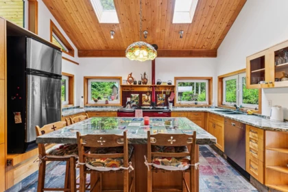 Kitchen Island Photo of 12 & 13 Coldwell Beach, North Vancouver, BC